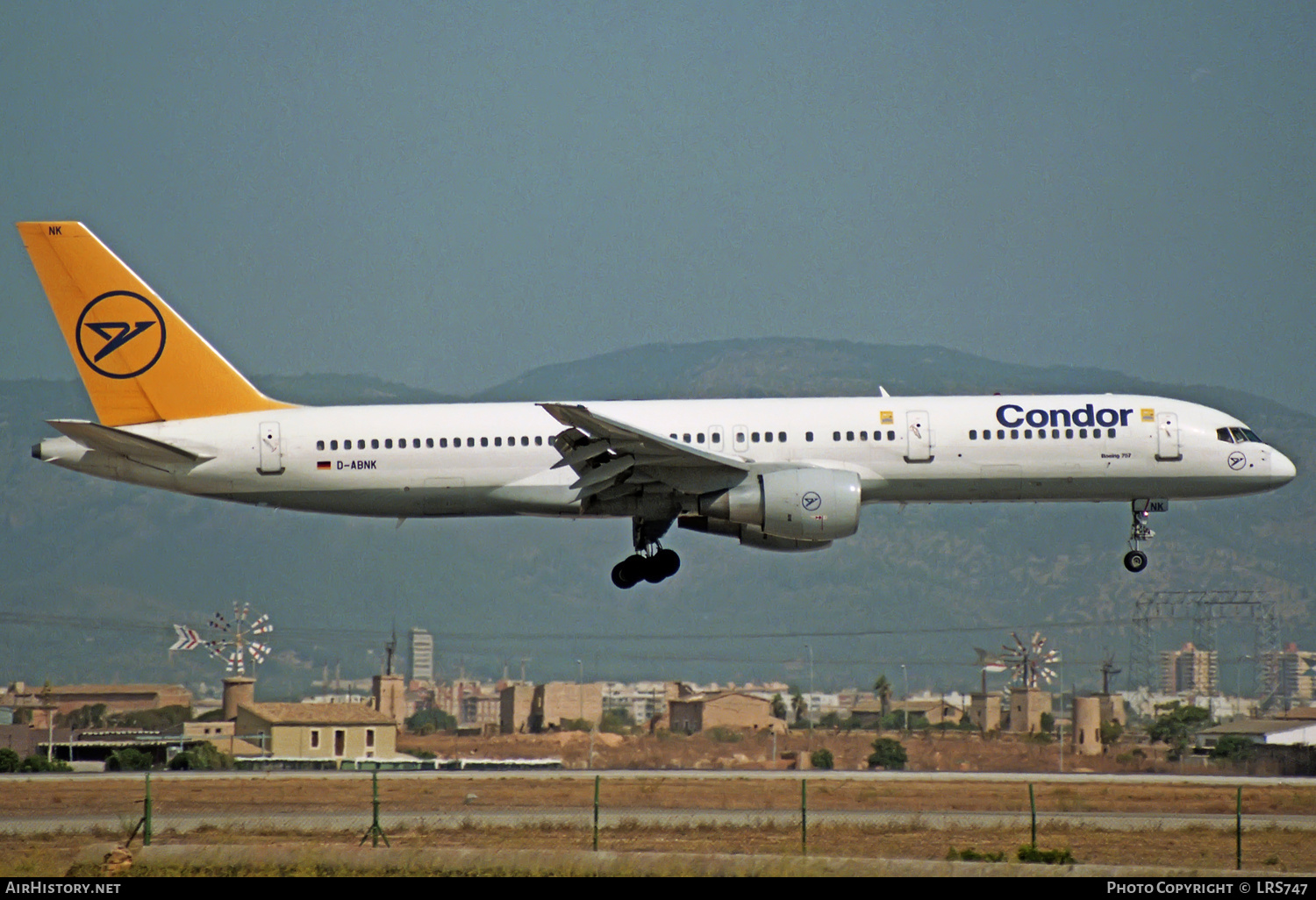 Aircraft Photo of D-ABNK | Boeing 757-230 | Condor Flugdienst | AirHistory.net #323799