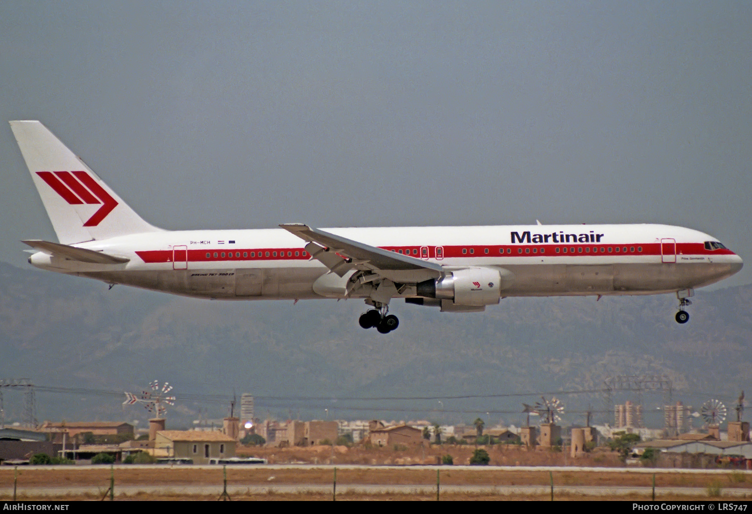 Aircraft Photo of PH-MCH | Boeing 767-31A/ER | Martinair | AirHistory.net #323804