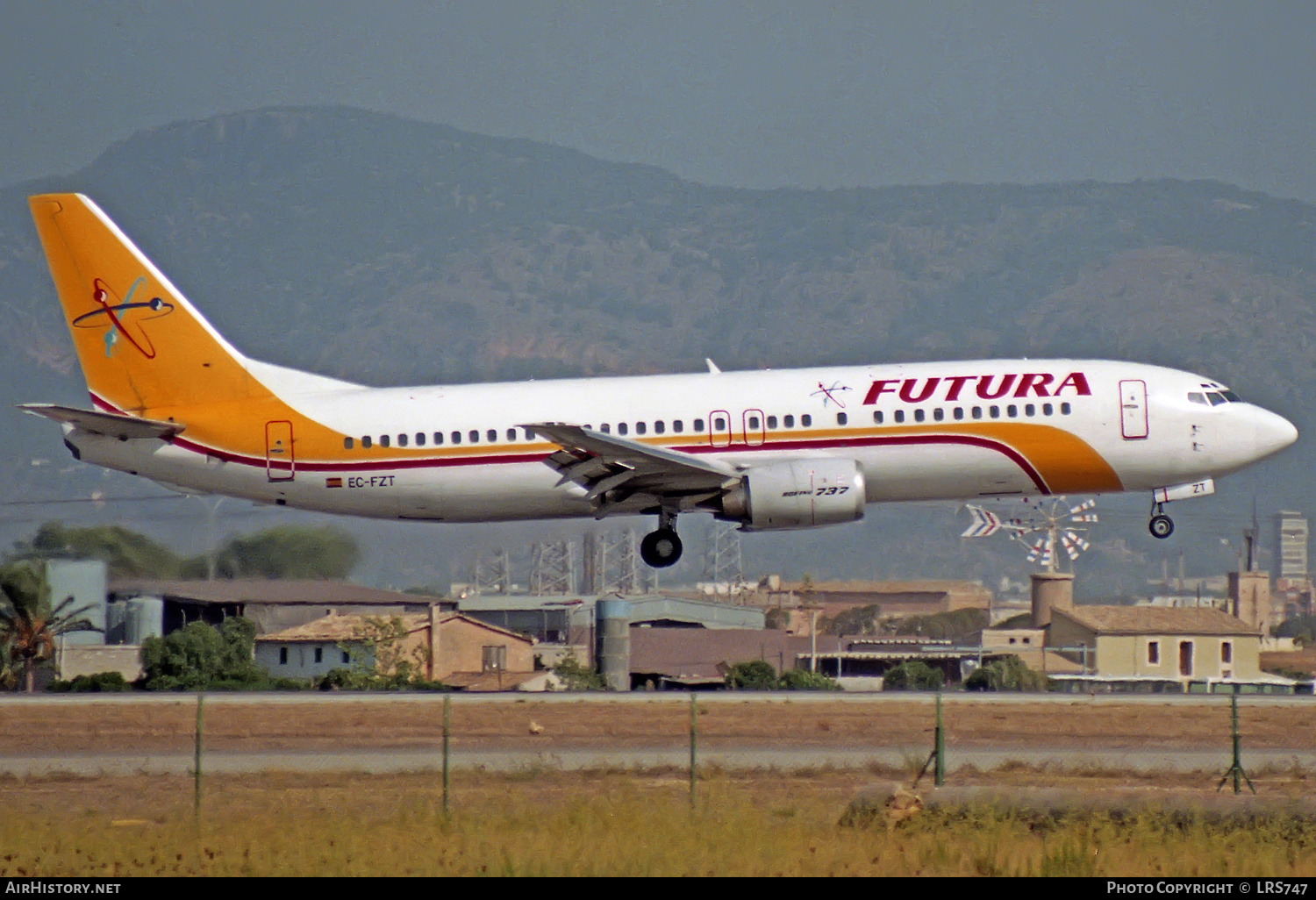 Aircraft Photo of EC-FZT | Boeing 737-4Y0 | Futura International Airways | AirHistory.net #323805