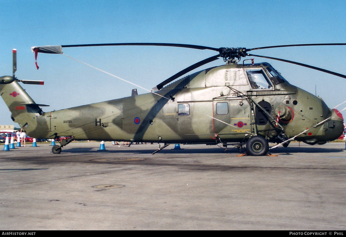 Aircraft Photo of XV721 | Westland WS-58 Wessex HC.2 | UK - Air Force | AirHistory.net #323816