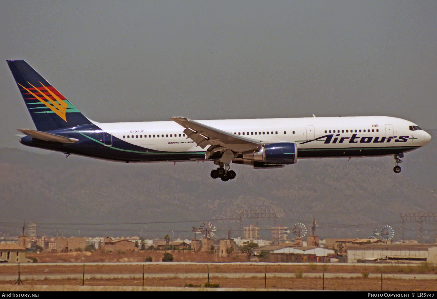 Aircraft Photo of G-DAJC | Boeing 767-31K/ER | Airtours International | AirHistory.net #323821