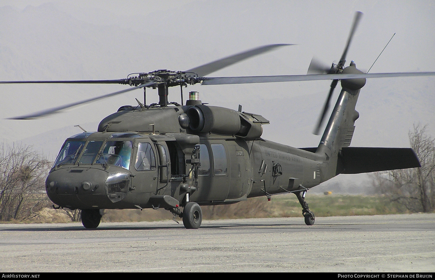 Aircraft Photo of 90-26255 / 26255 | Sikorsky UH-60L Black Hawk (S-70A) | USA - Army | AirHistory.net #323896