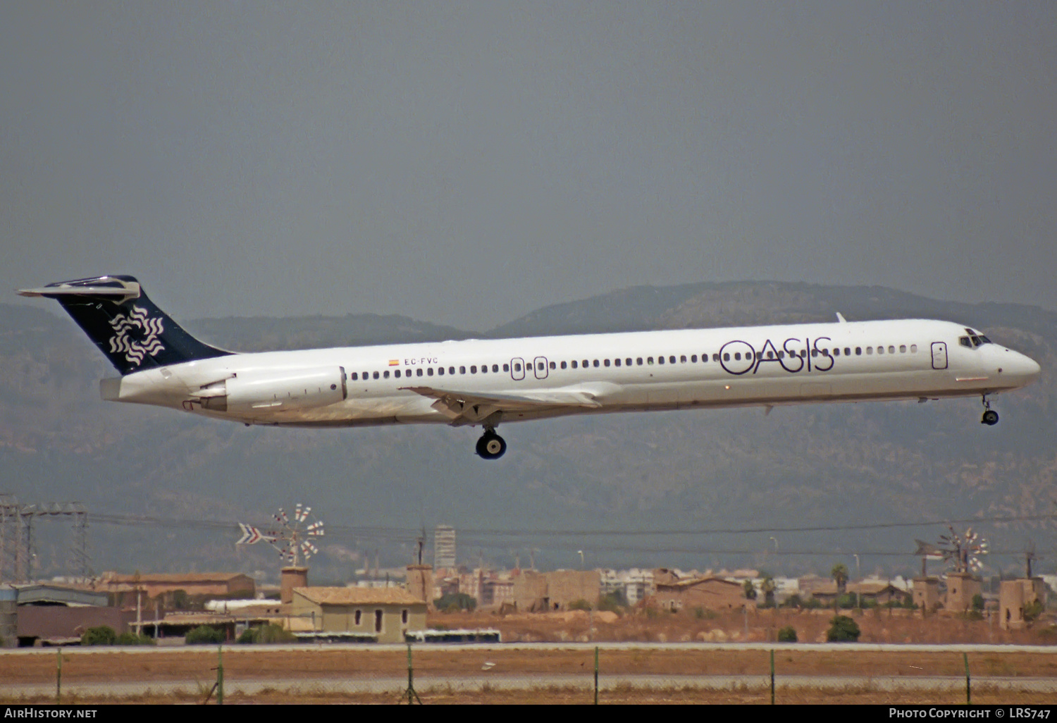 Aircraft Photo of EC-FVC | McDonnell Douglas MD-83 (DC-9-83) | Oasis International Airlines | AirHistory.net #323903