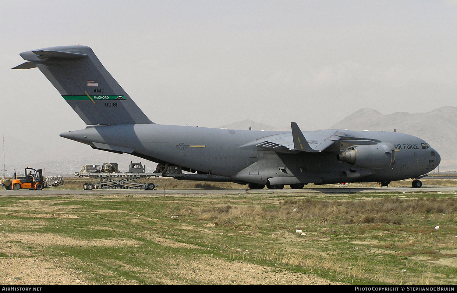Aircraft Photo of 00-0181 / 00181 | Boeing C-17A Globemaster III | USA - Air Force | AirHistory.net #323905