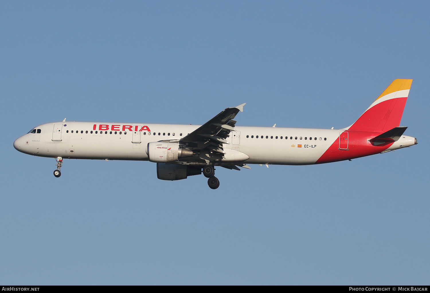 Aircraft Photo of EC-ILP | Airbus A321-213 | Iberia | AirHistory.net #324032