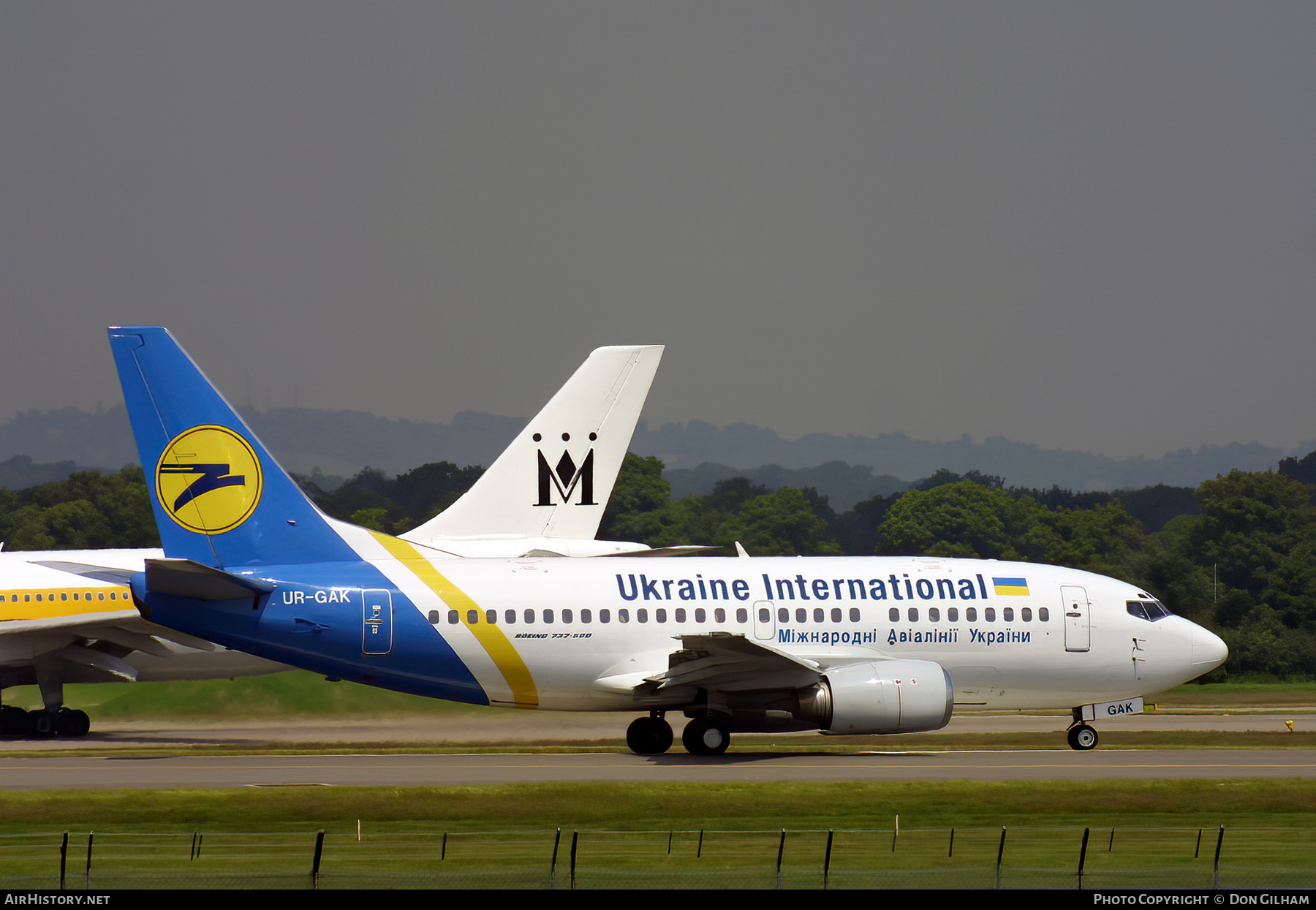 Aircraft Photo of UR-GAK | Boeing 737-5Y0 | Ukraine International Airlines | AirHistory.net #324049