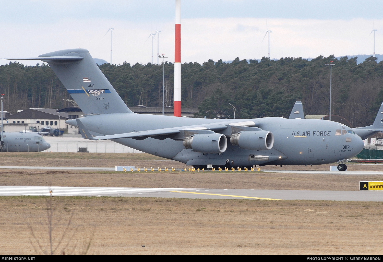 Aircraft Photo of 03-3117 / 33117 | Boeing C-17A Globemaster III | USA - Air Force | AirHistory.net #324065