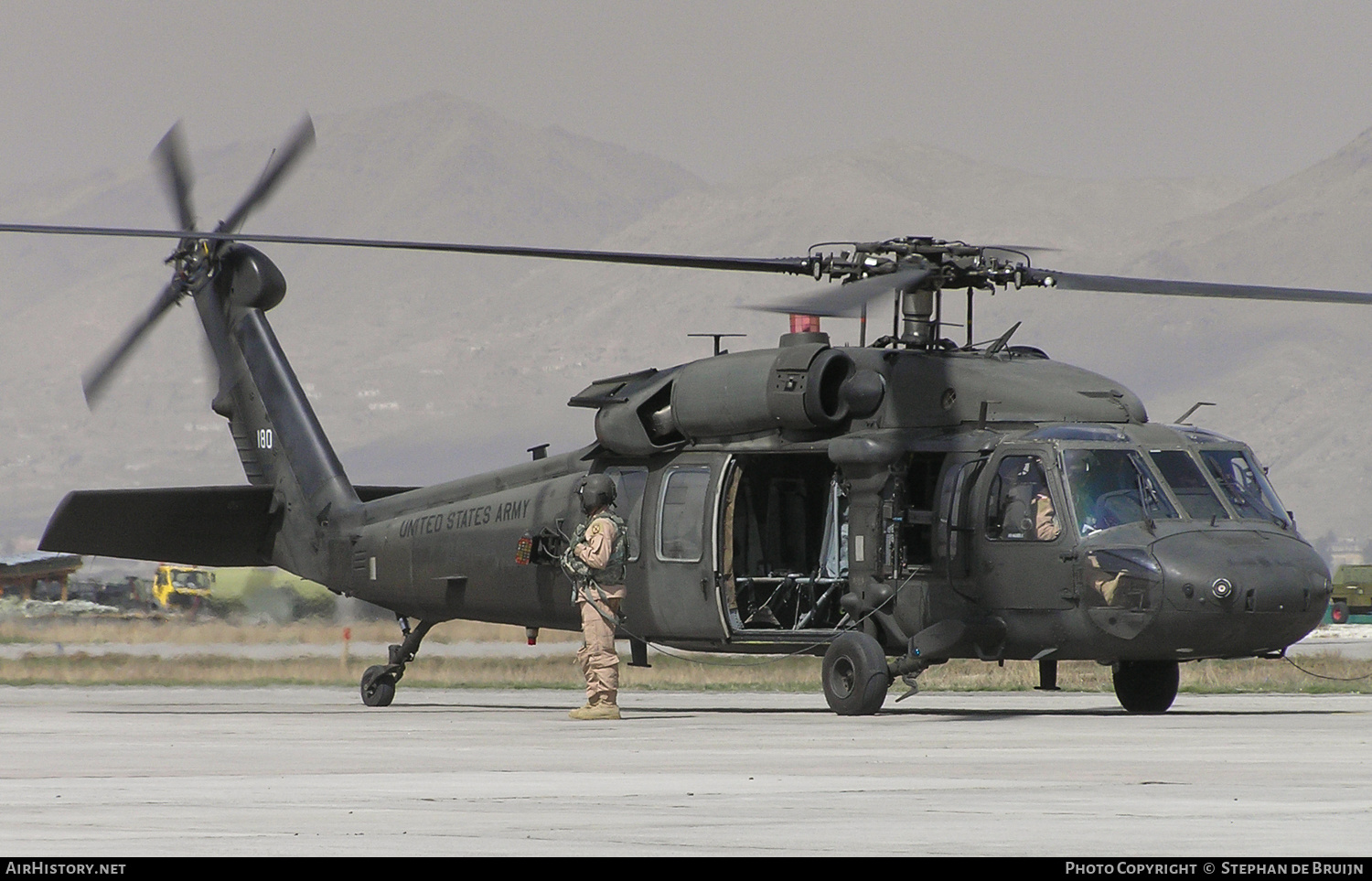 Aircraft Photo of 89-26180 / 26180 | Sikorsky UH-60L Black Hawk (S-70A) | USA - Army | AirHistory.net #324251