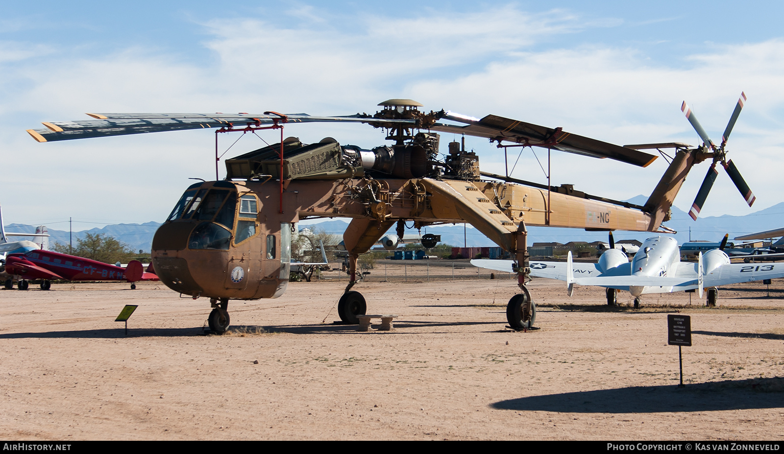 Aircraft Photo of 68-18437 | Sikorsky CH-54A Tarhe (S-64A) | USA - Army | AirHistory.net #324257