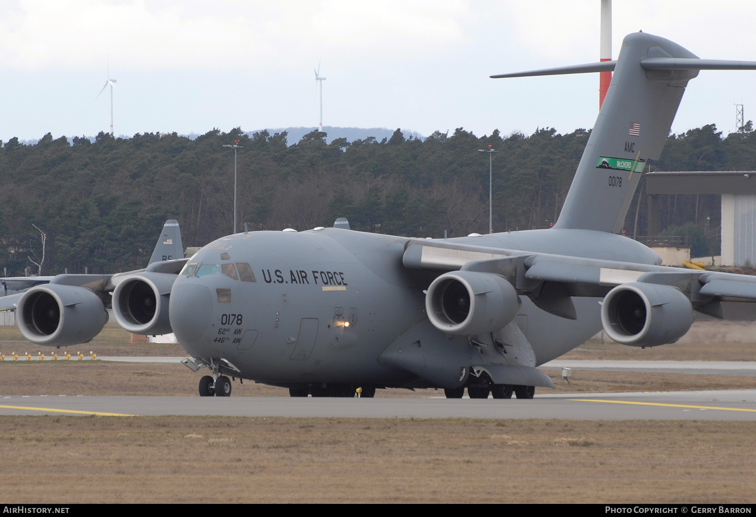 Aircraft Photo of 00-0178 / 00178 | Boeing C-17A Globemaster III | USA - Air Force | AirHistory.net #324286