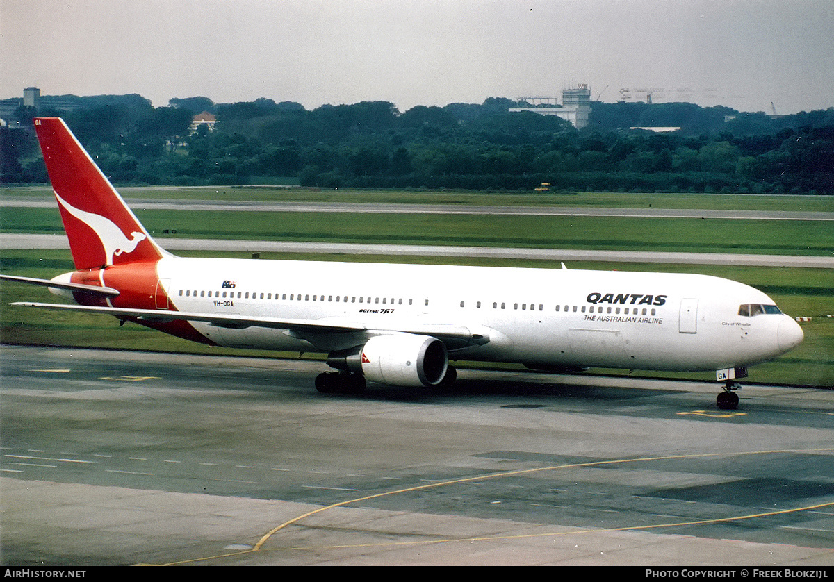 Aircraft Photo of VH-OGA | Boeing 767-338/ER | Qantas | AirHistory.net #324314