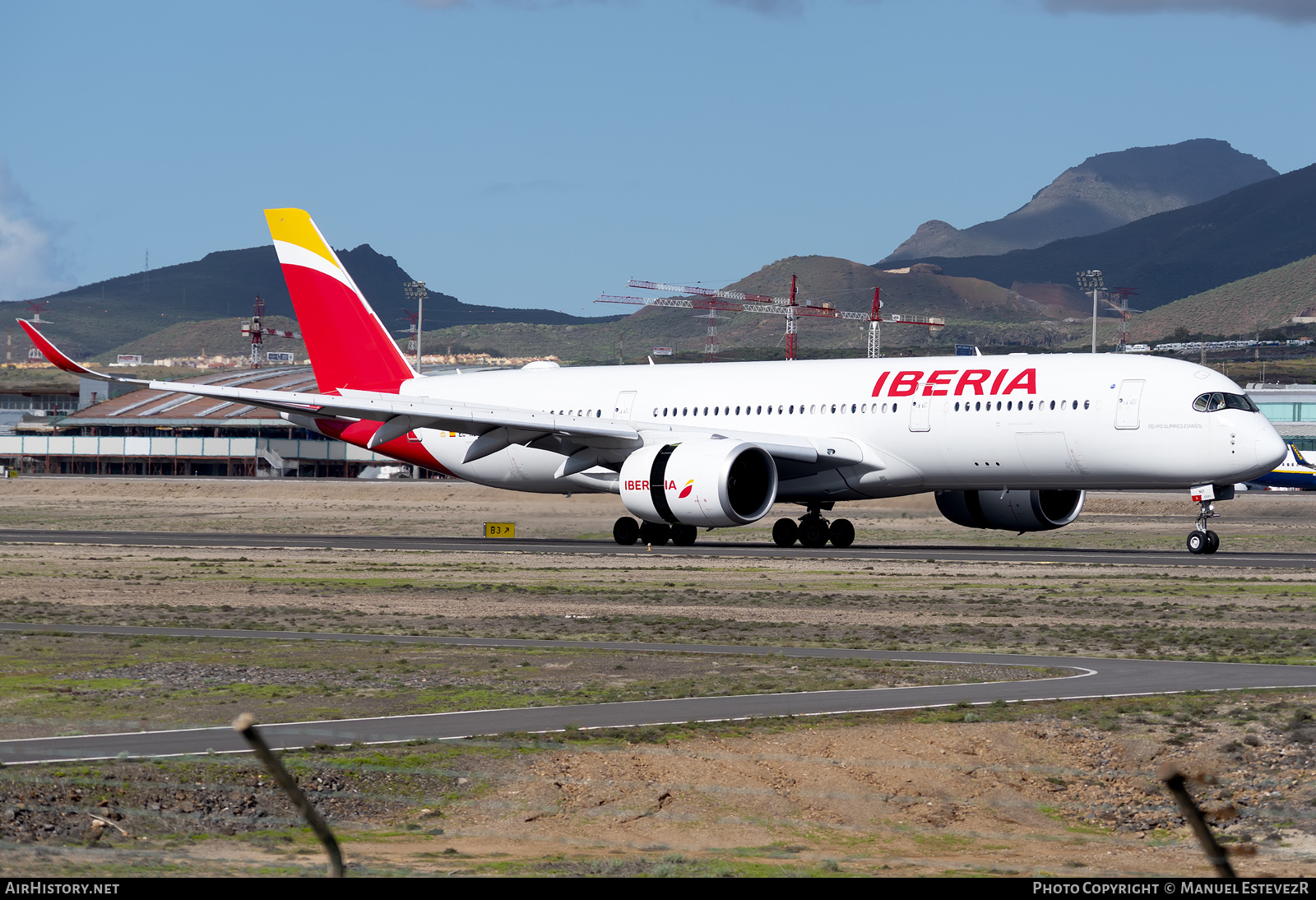 Aircraft Photo of EC-NGT | Airbus A350-941 | Iberia | AirHistory.net #324361