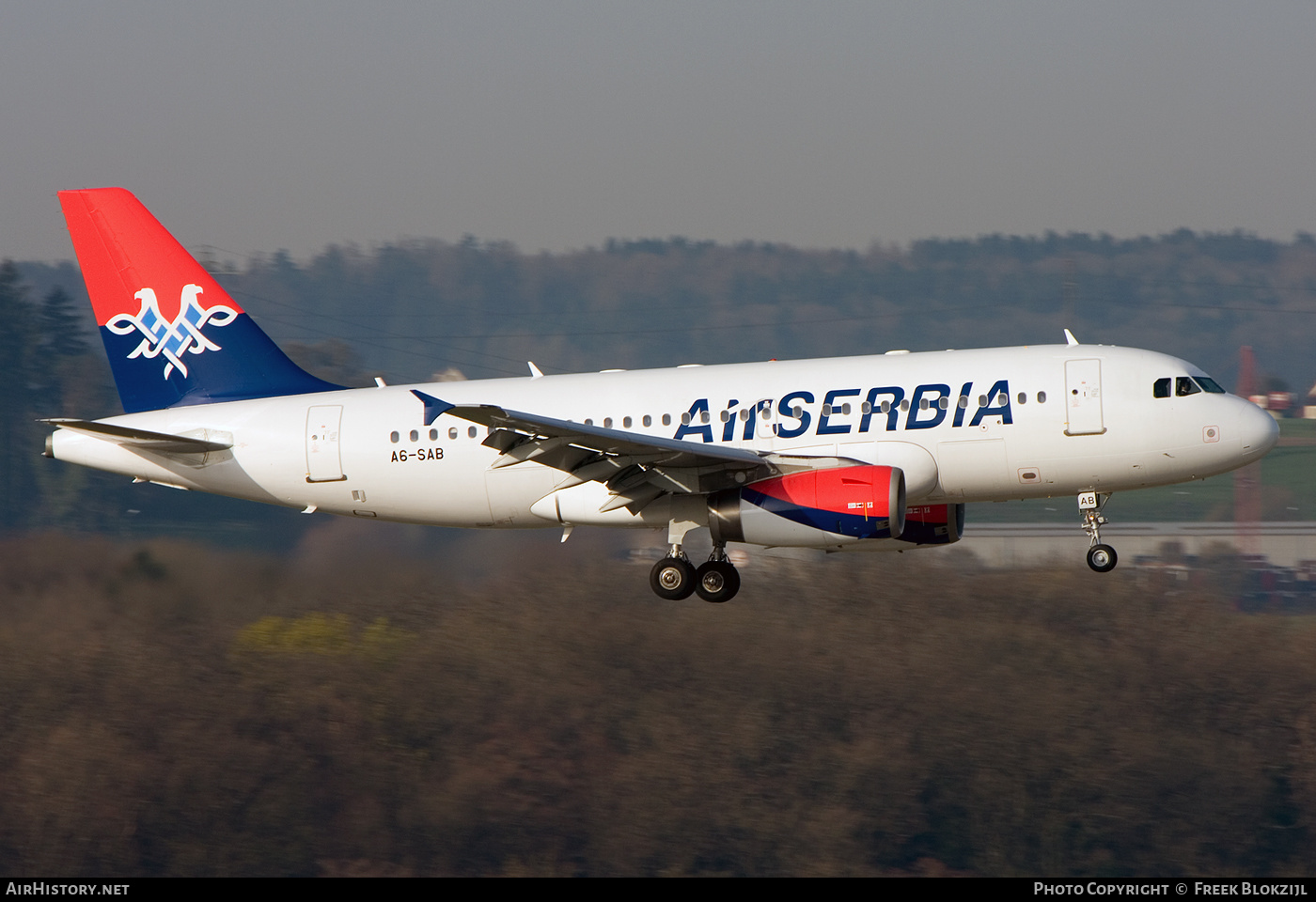 Aircraft Photo of A6-SAB | Airbus A319-132 | Air Serbia | AirHistory.net #324445