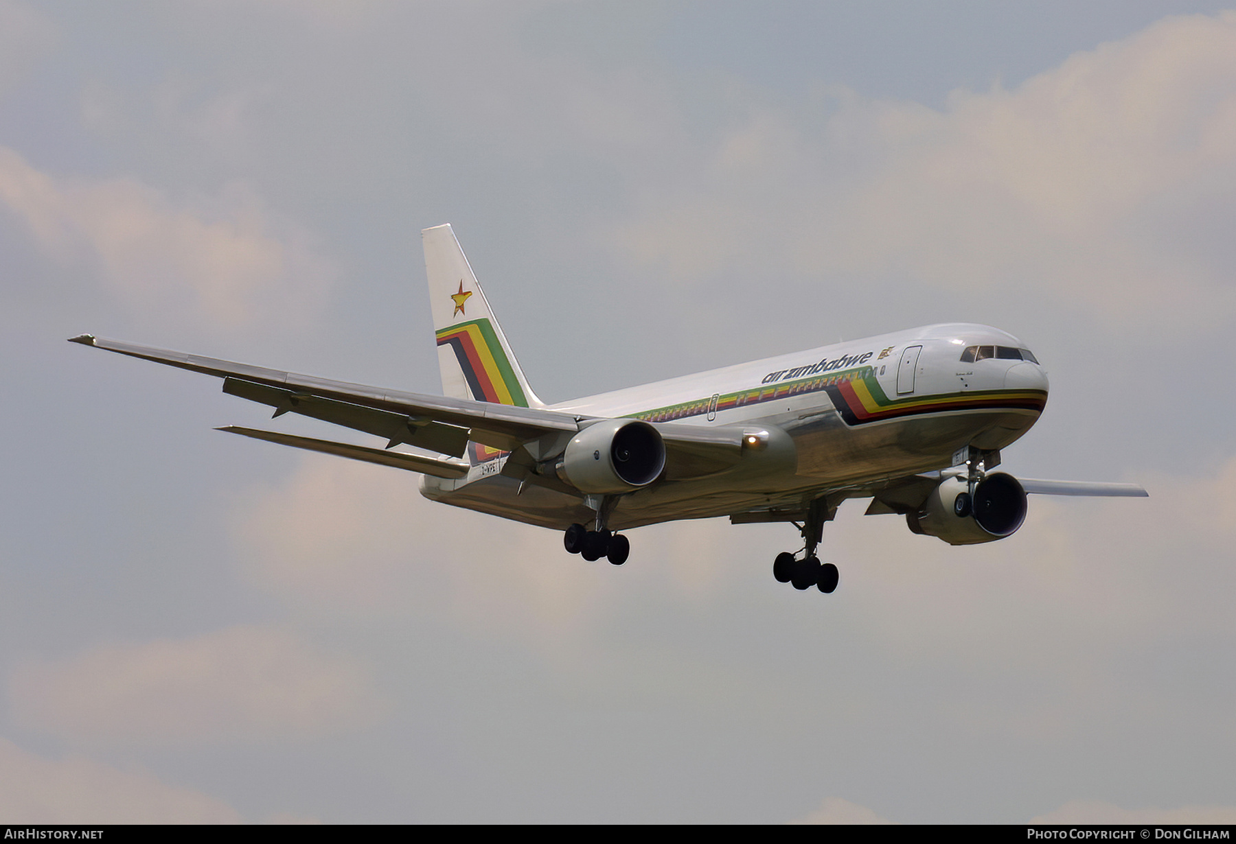 Aircraft Photo of Z-WPE | Boeing 767-2N0/ER | Air Zimbabwe | AirHistory.net #324471