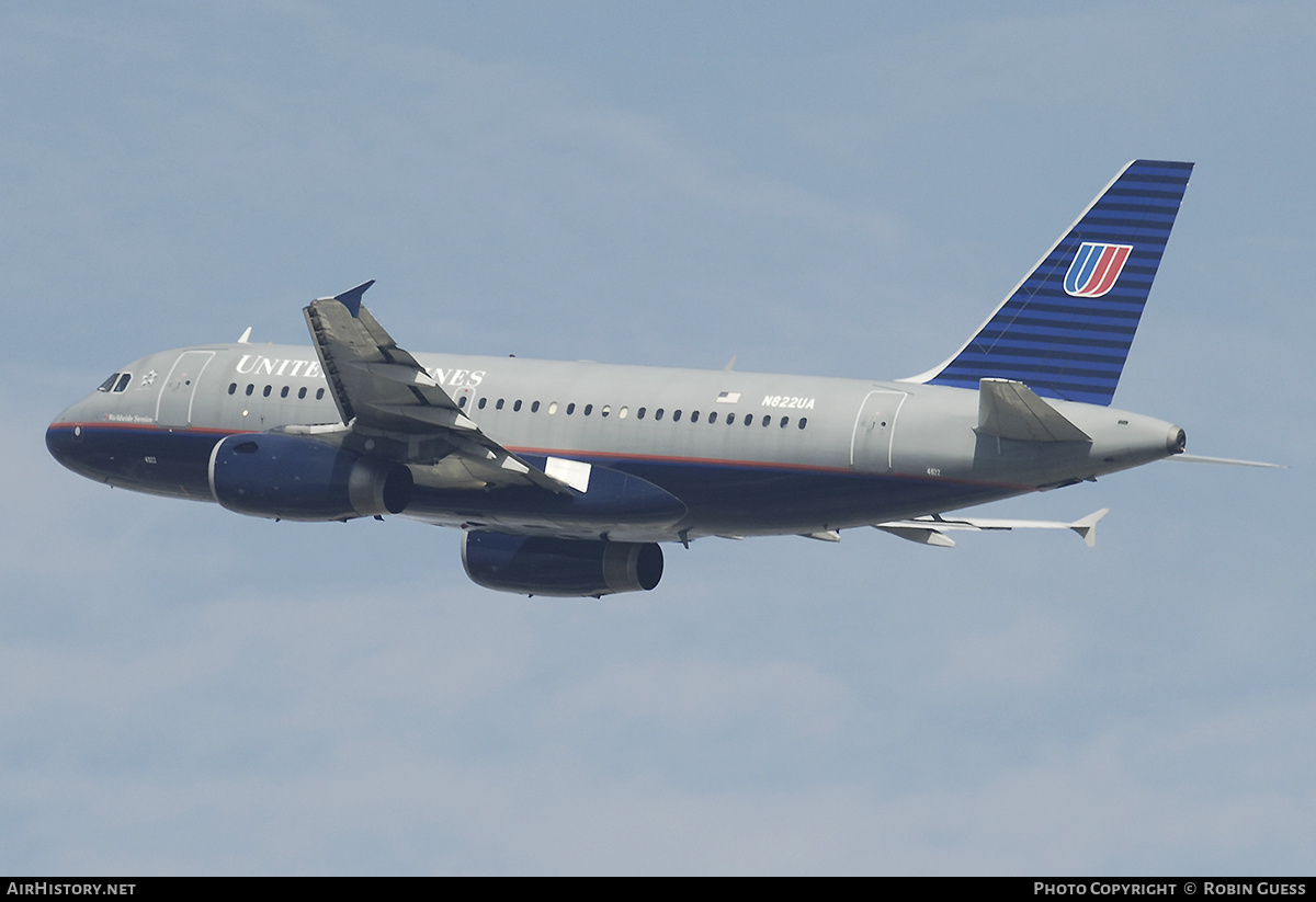 Aircraft Photo of N822UA | Airbus A319-131 | United Airlines | AirHistory.net #324538