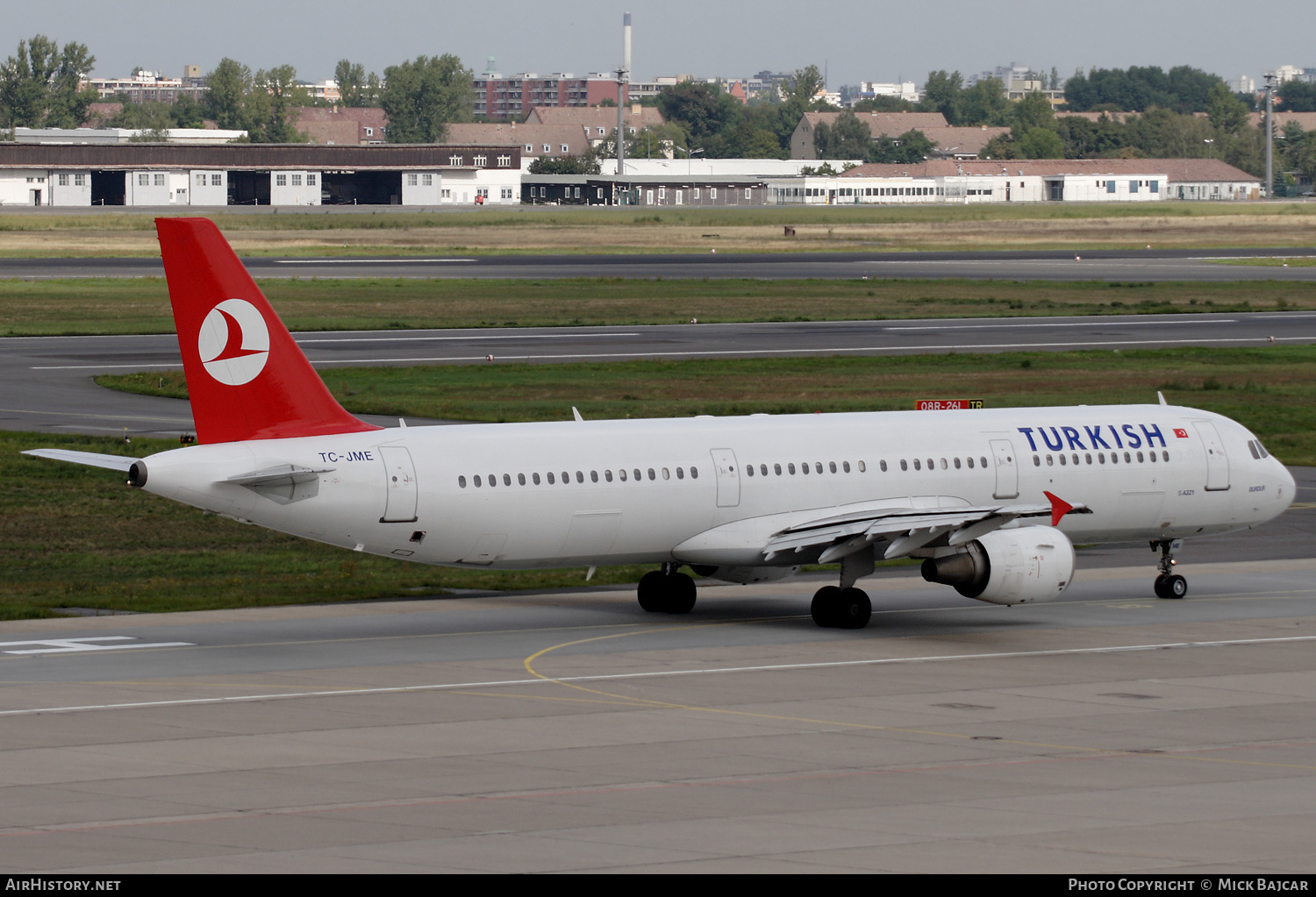 Aircraft Photo of TC-JME | Airbus A321-211 | Turkish Airlines | AirHistory.net #324544