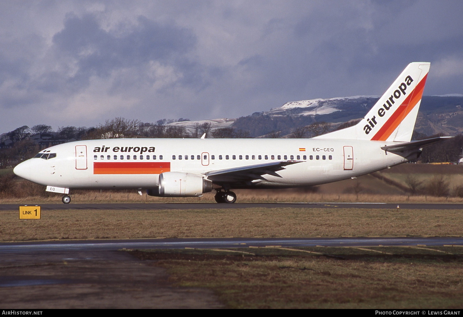 Aircraft Photo of EC-GEQ | Boeing 737-3Y0 | Air Europa | AirHistory.net #324550