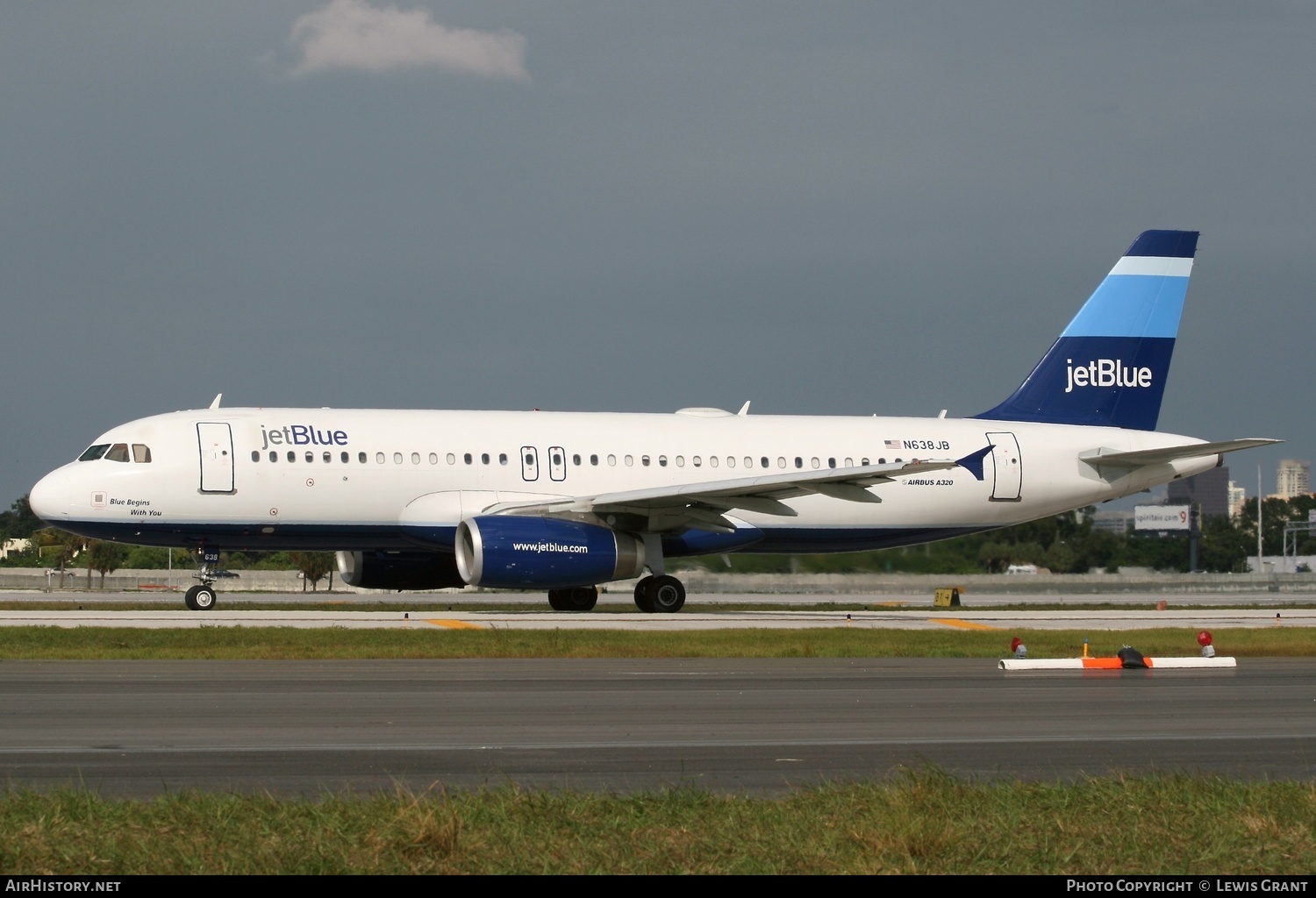 Aircraft Photo of N638JB | Airbus A320-232 | JetBlue Airways | AirHistory.net #324563