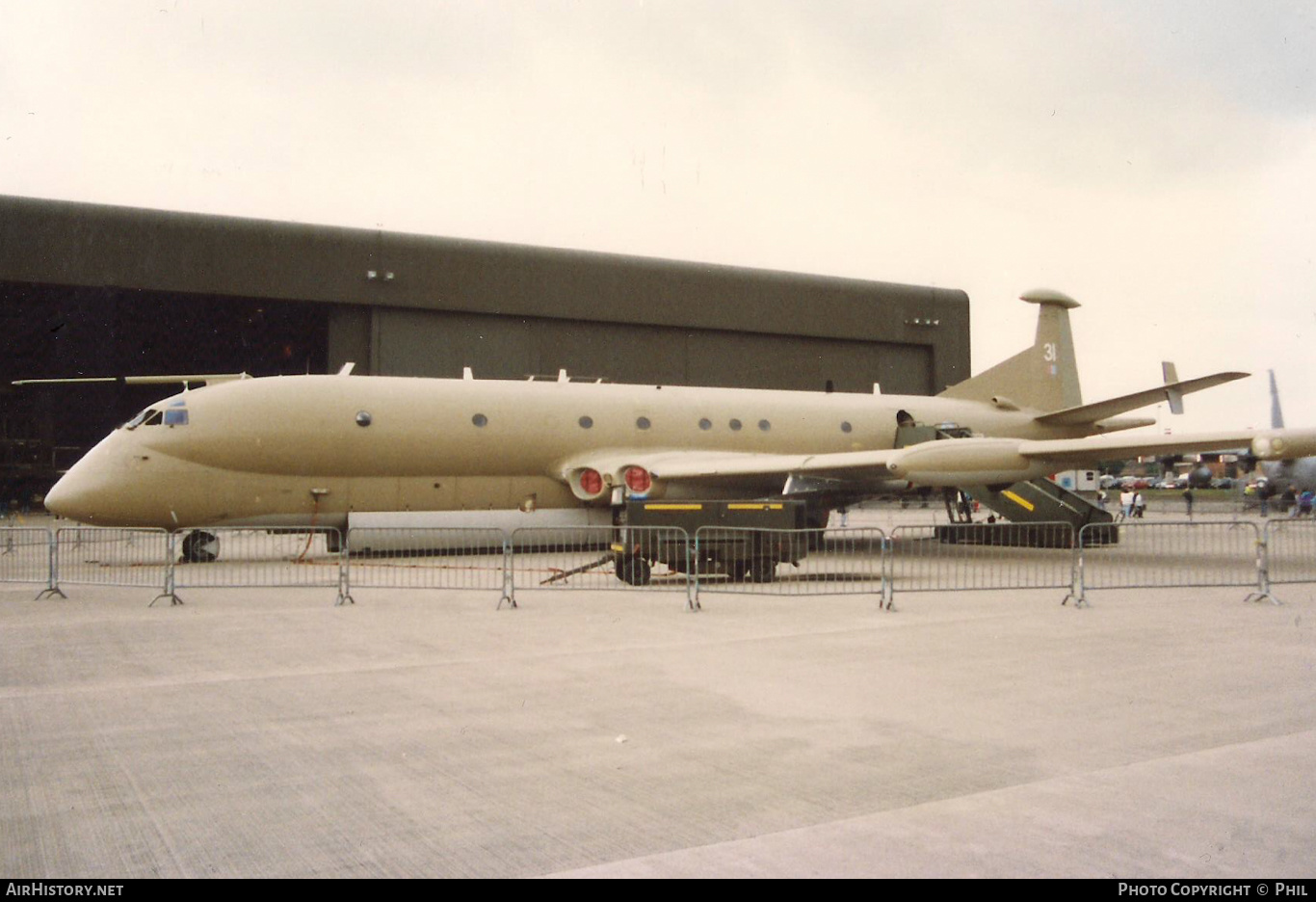 Aircraft Photo of XV231 | Hawker Siddeley HS-801 Nimrod MR.2P | UK - Air Force | AirHistory.net #324587