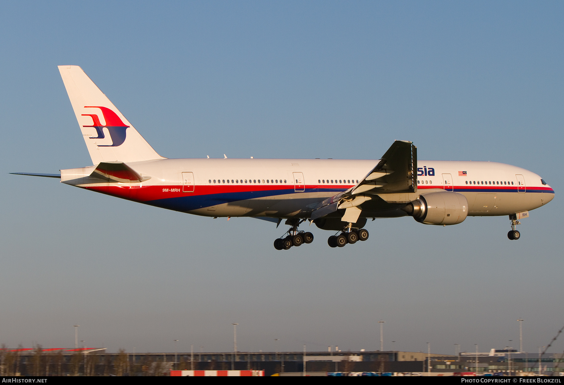 Aircraft Photo of 9M-MRH | Boeing 777-2H6/ER | Malaysia Airlines | AirHistory.net #324604