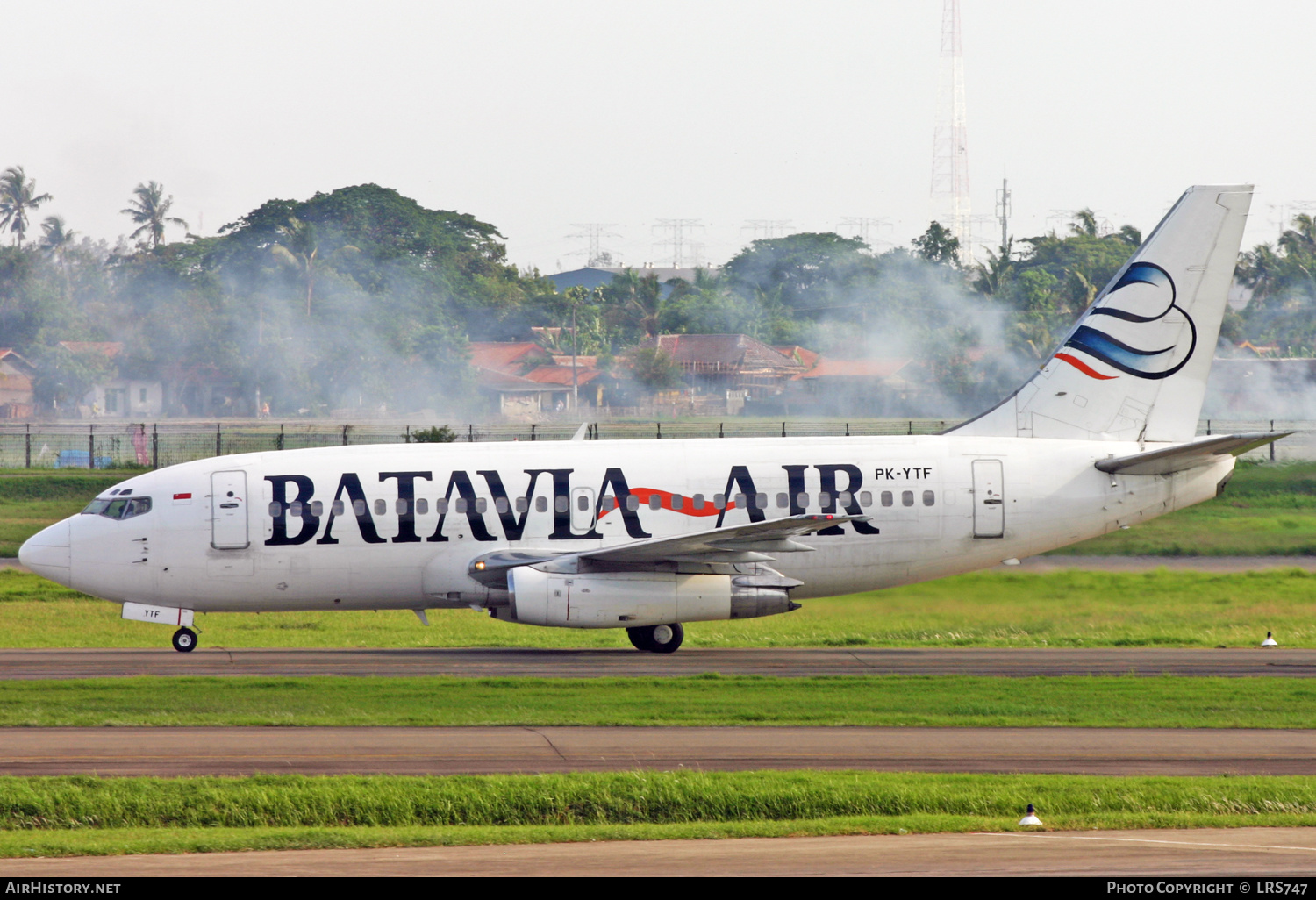 Aircraft Photo of PK-YTF | Boeing 737-2T5/Adv | Batavia Air | AirHistory.net #324638