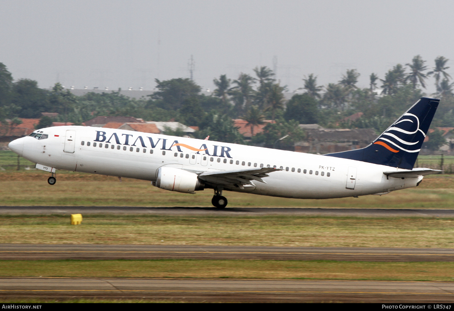 Aircraft Photo of PK-YTZ | Boeing 737-4Y0 | Batavia Air | AirHistory.net #324665