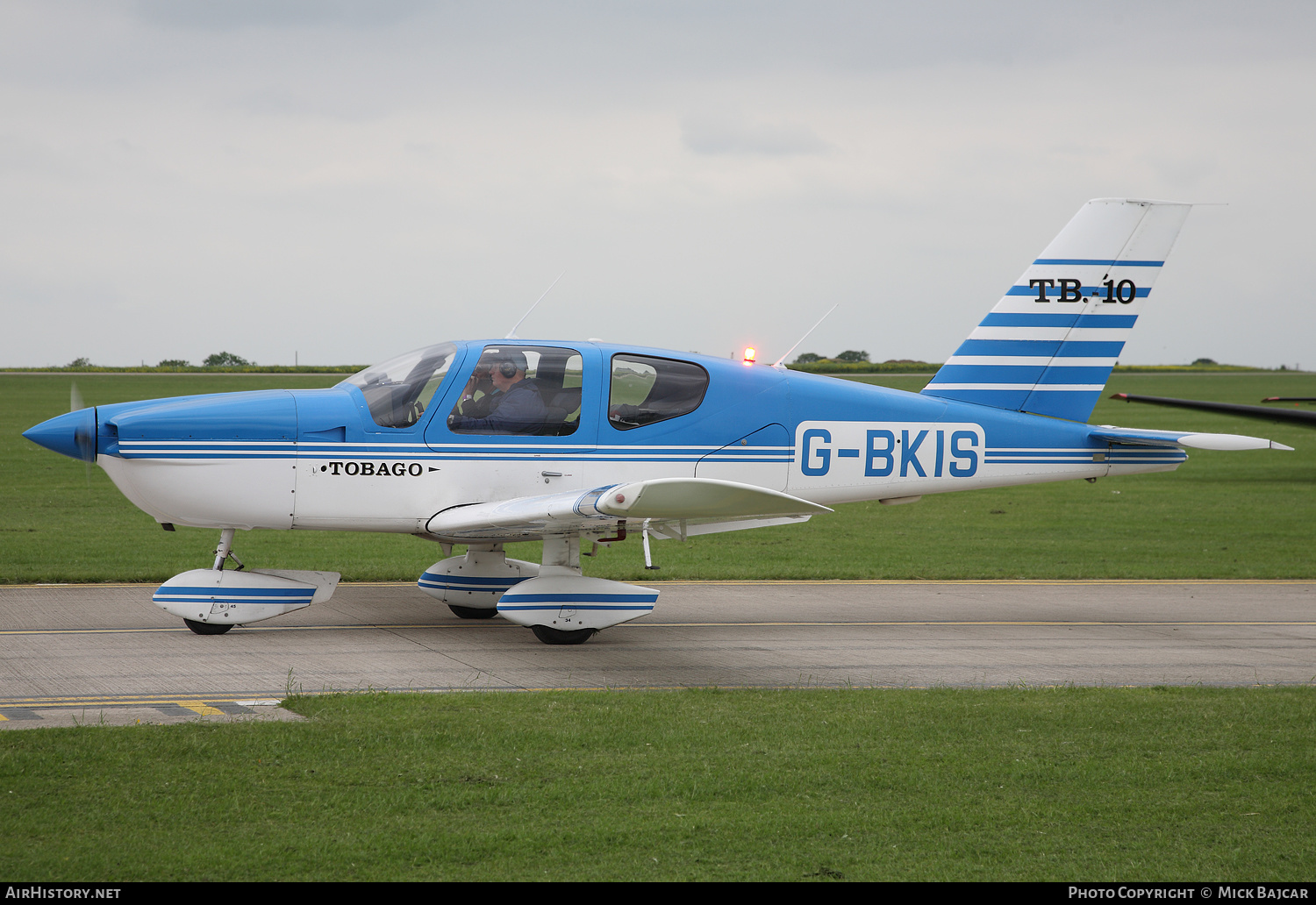 Aircraft Photo of G-BKIS | Socata TB-10 Tobago | AirHistory.net #324887