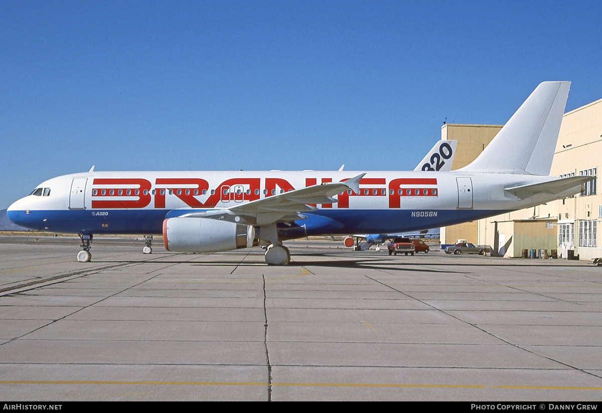 Aircraft Photo of N905BN | Airbus A320-231 | Braniff | AirHistory.net #324898