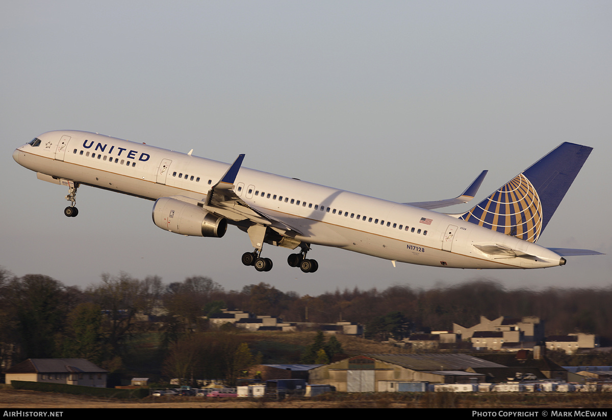 Aircraft Photo of N17128 | Boeing 757-224 | United Airlines | AirHistory.net #324969
