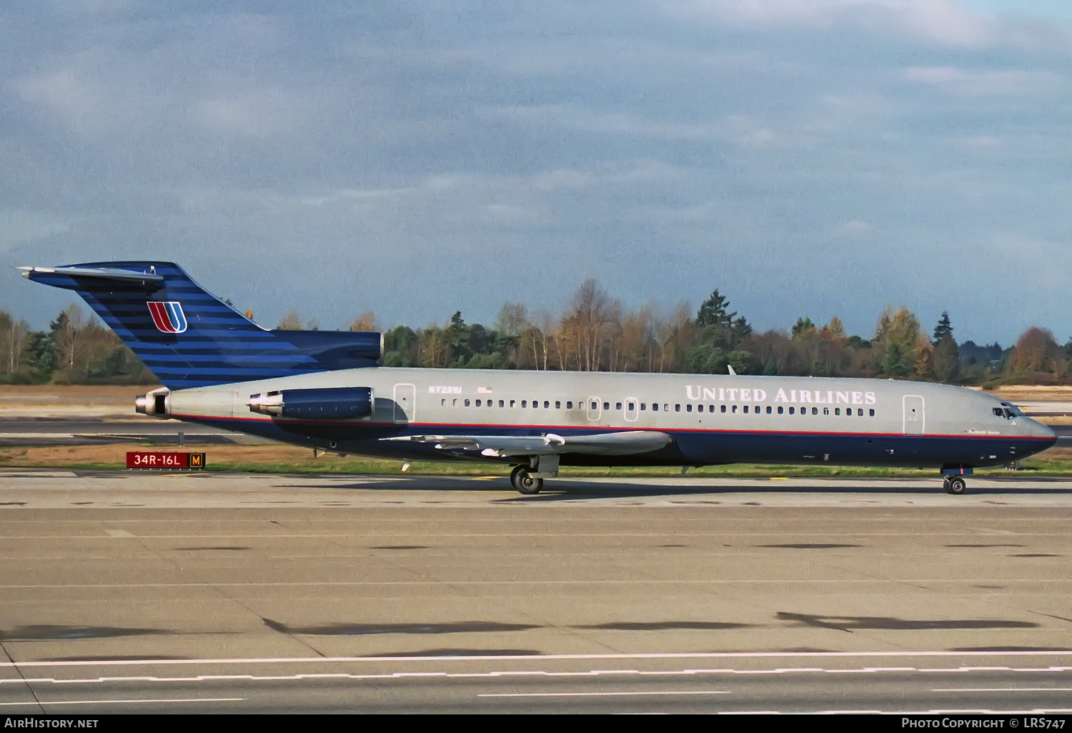 Aircraft Photo of N7291U | Boeing 727-222/Adv | United Airlines | AirHistory.net #325081