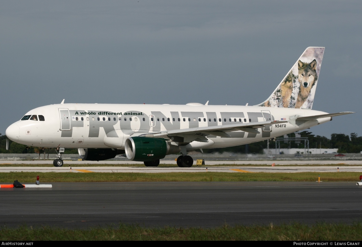 Aircraft Photo of N941FR | Airbus A319-111 | Frontier Airlines | AirHistory.net #325095