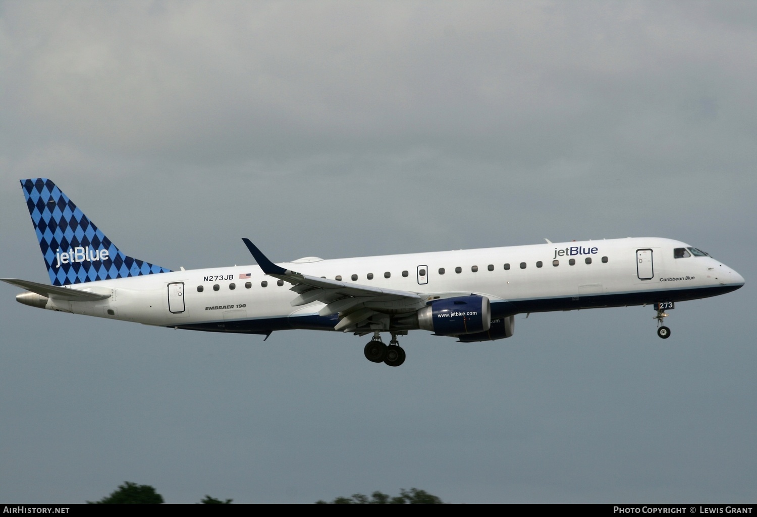 Aircraft Photo of N273JB | Embraer 190AR (ERJ-190-100IGW) | JetBlue Airways | AirHistory.net #325104