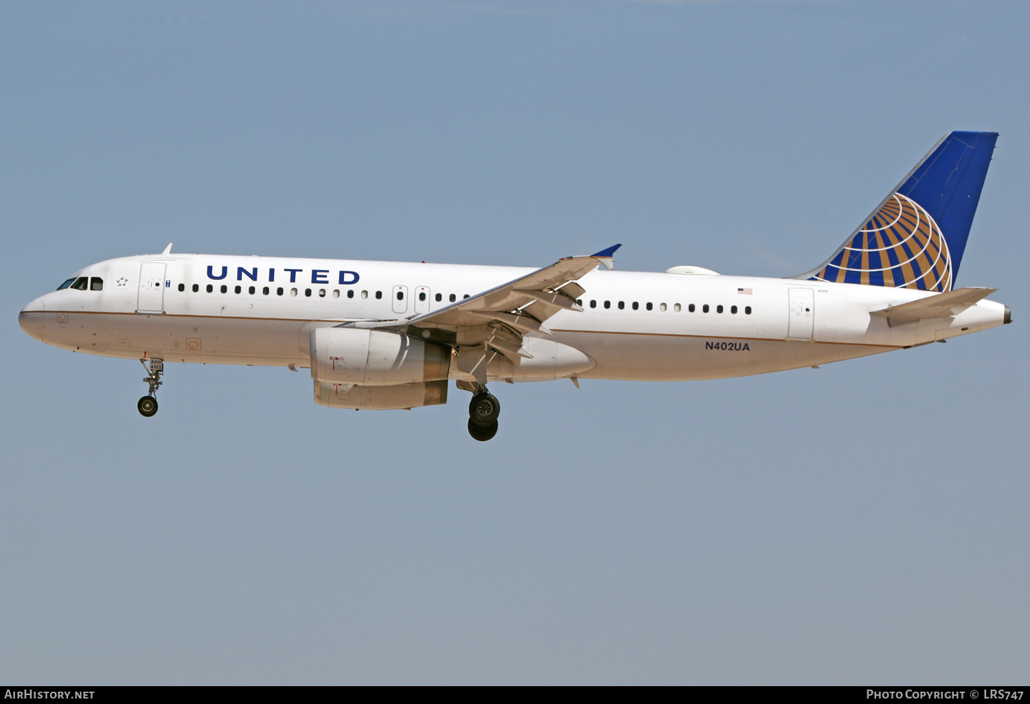 Aircraft Photo of N402UA | Airbus A320-232 | United Airlines | AirHistory.net #325157
