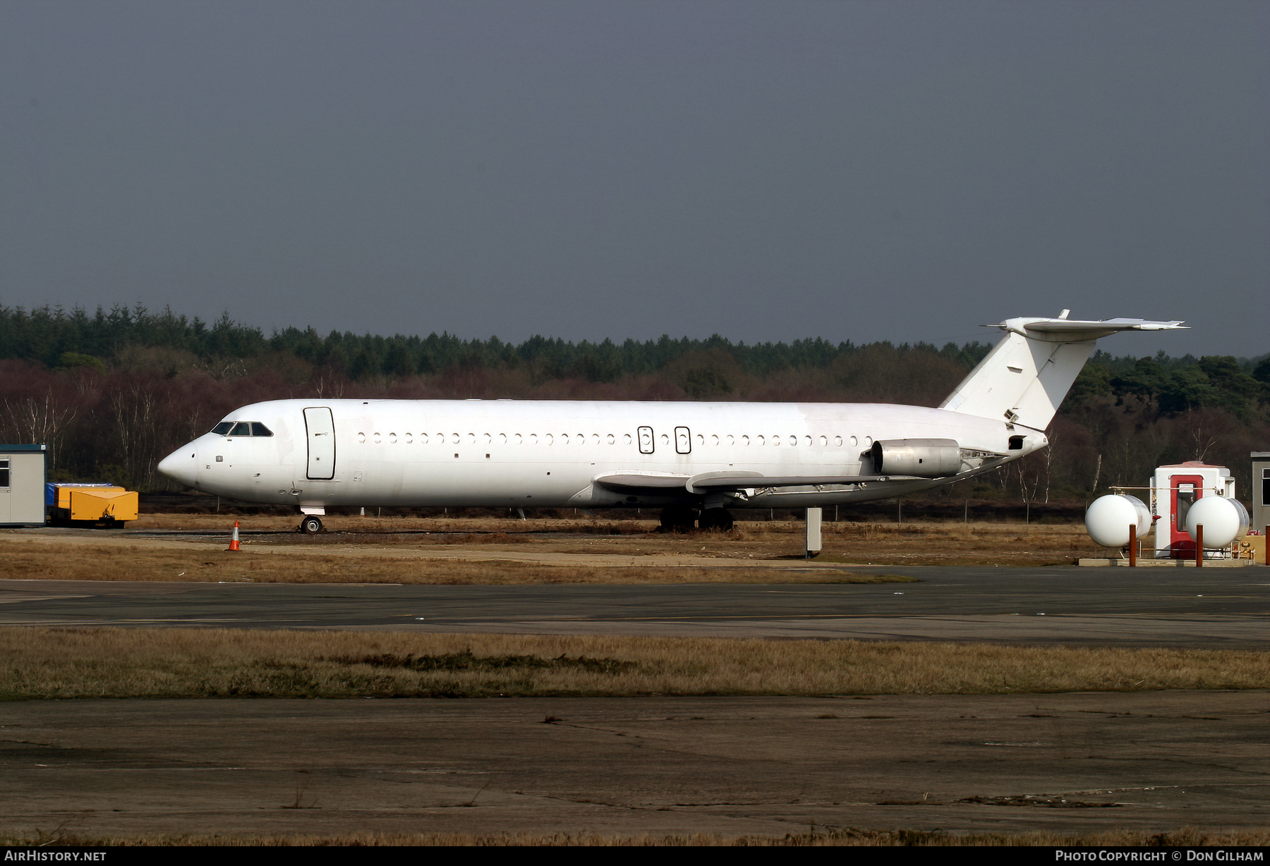 Aircraft Photo of VR-BEB | BAC 111-527FK One-Eleven | AirHistory.net #325212