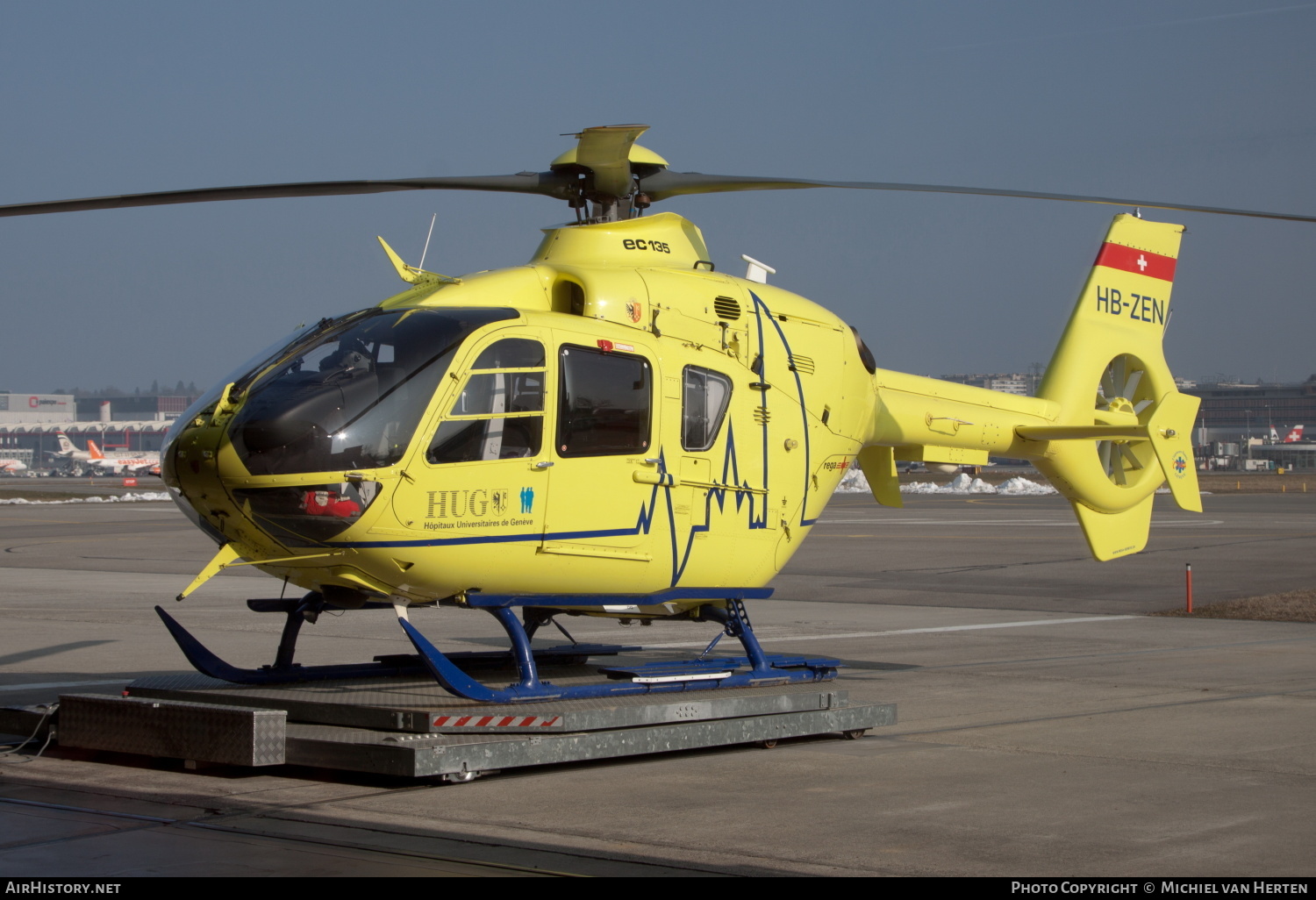 Aircraft Photo of HB-ZEN | Eurocopter EC-135T-2+ | HUG - Hôpitaux Universitaires de Genève | AirHistory.net #325251