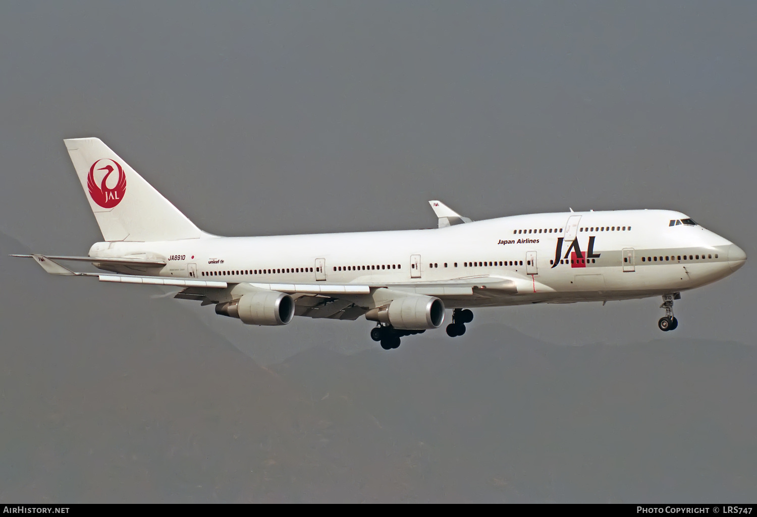 Aircraft Photo of JA8910 | Boeing 747-446 | Japan Airlines - JAL | AirHistory.net #325336