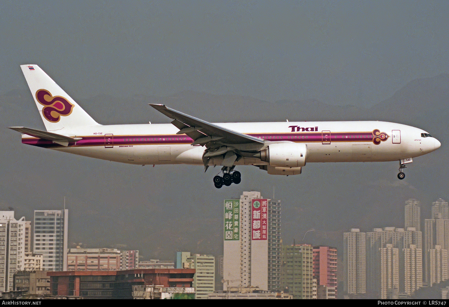 Aircraft Photo of HS-TJC | Boeing 777-2D7 | Thai Airways International | AirHistory.net #325341