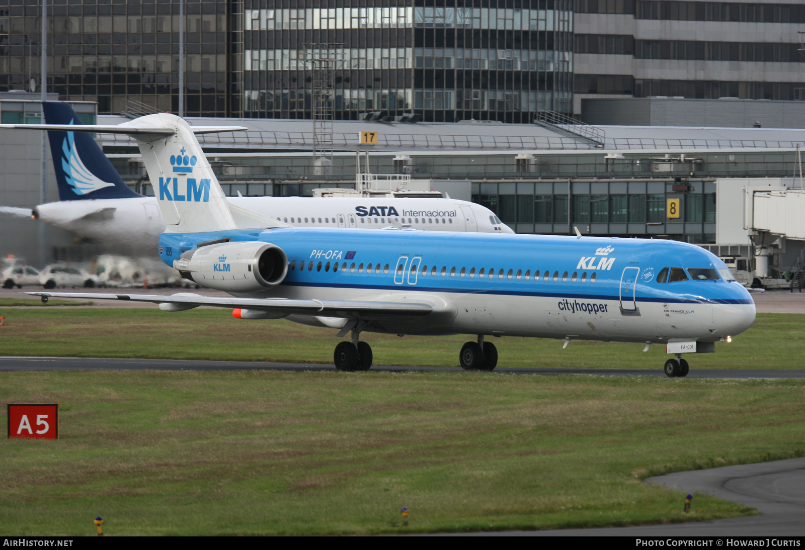 Aircraft Photo of PH-OFA | Fokker 100 (F28-0100) | KLM Cityhopper | AirHistory.net #325345