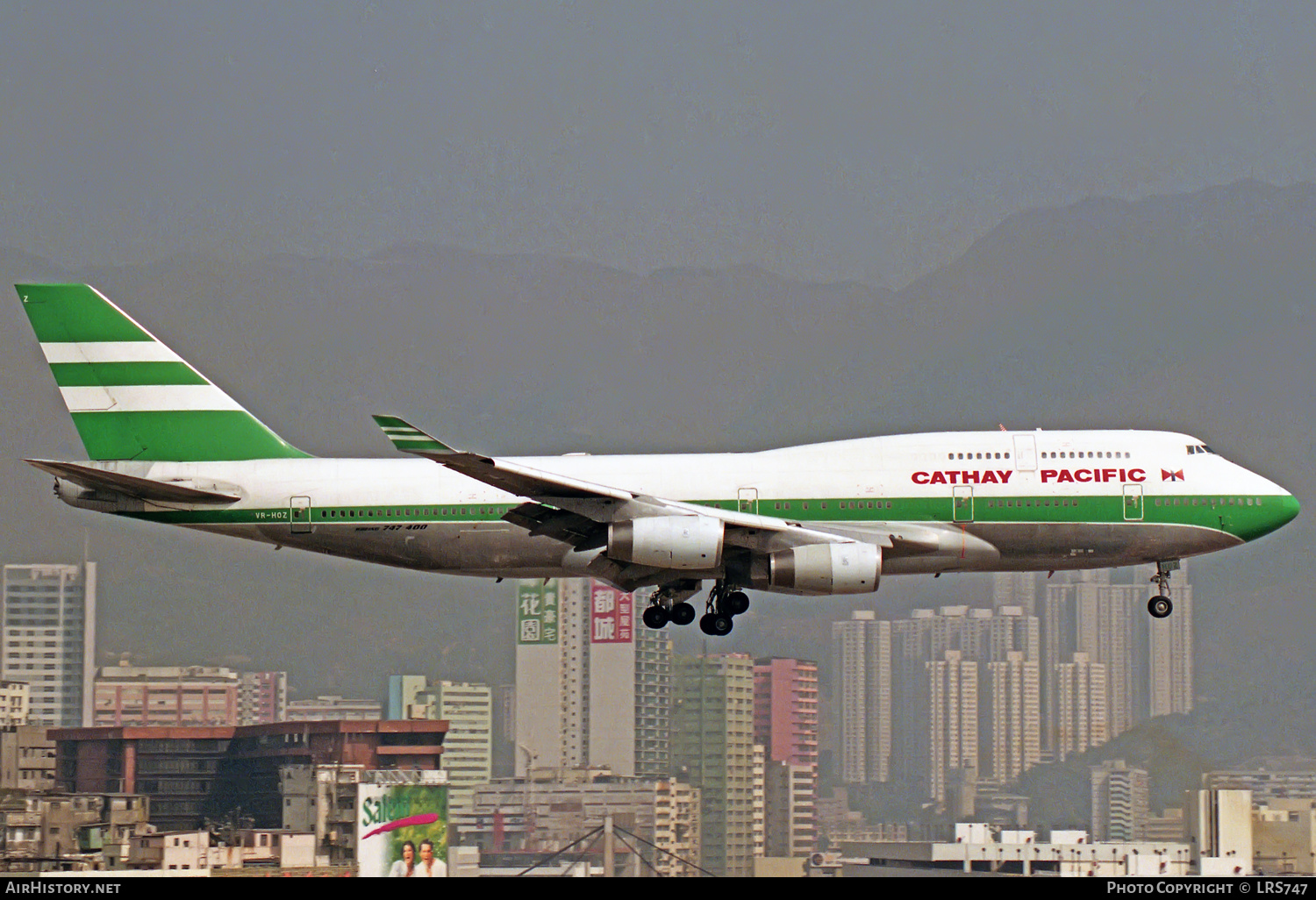 Aircraft Photo of VR-HOZ | Boeing 747-467 | Cathay Pacific Airways | AirHistory.net #325378