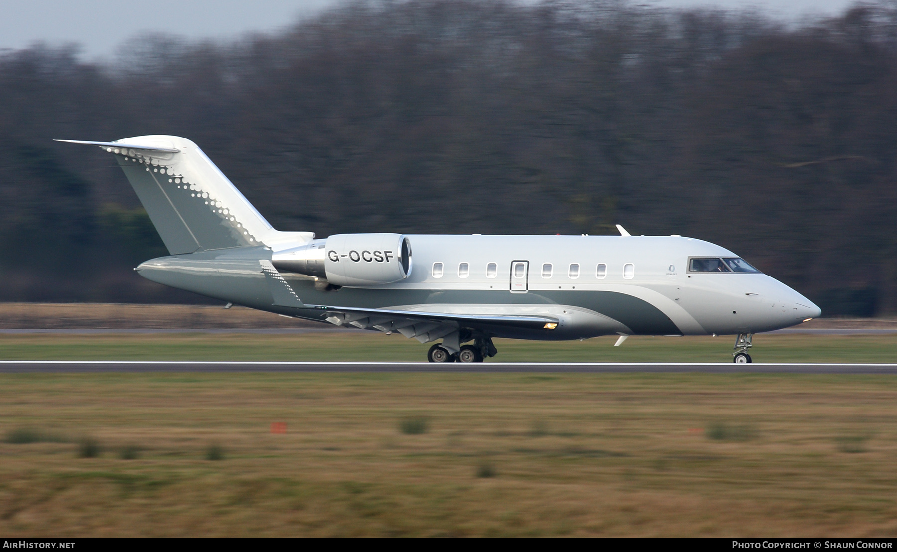 Aircraft Photo of G-OCSF | Bombardier Challenger 604 (CL-600-2B16) | AirHistory.net #325401