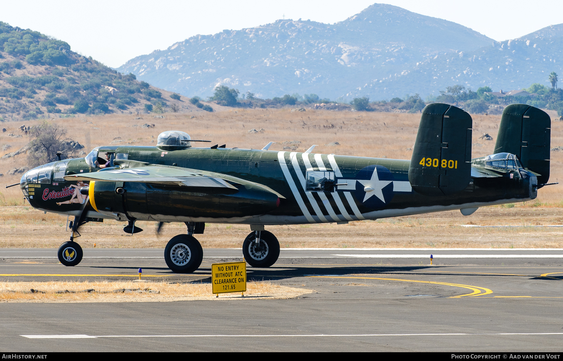 Aircraft Photo of N30801 / 430801 | North American B-25J Mitchell | USA - Air Force | AirHistory.net #325490