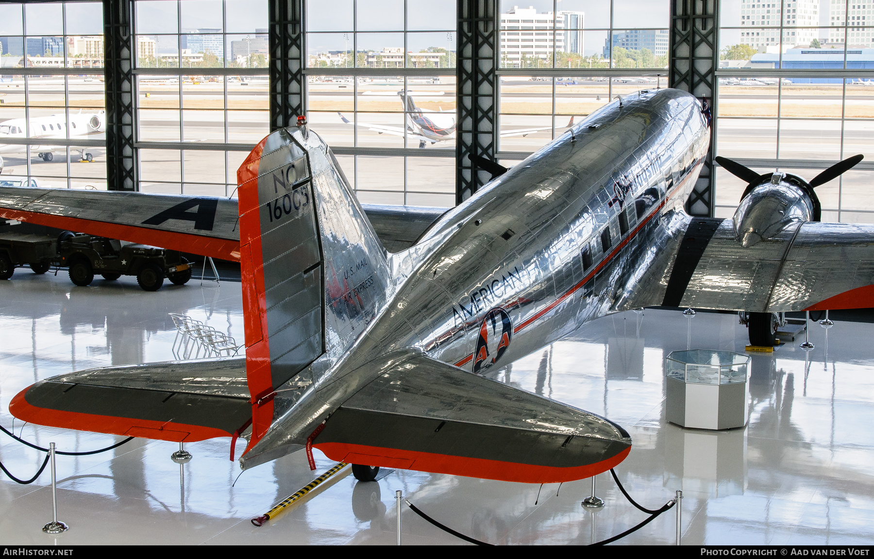 Aircraft Photo of N16005 / NC16005 | Douglas DC-3(C) | American Airlines | AirHistory.net #325593