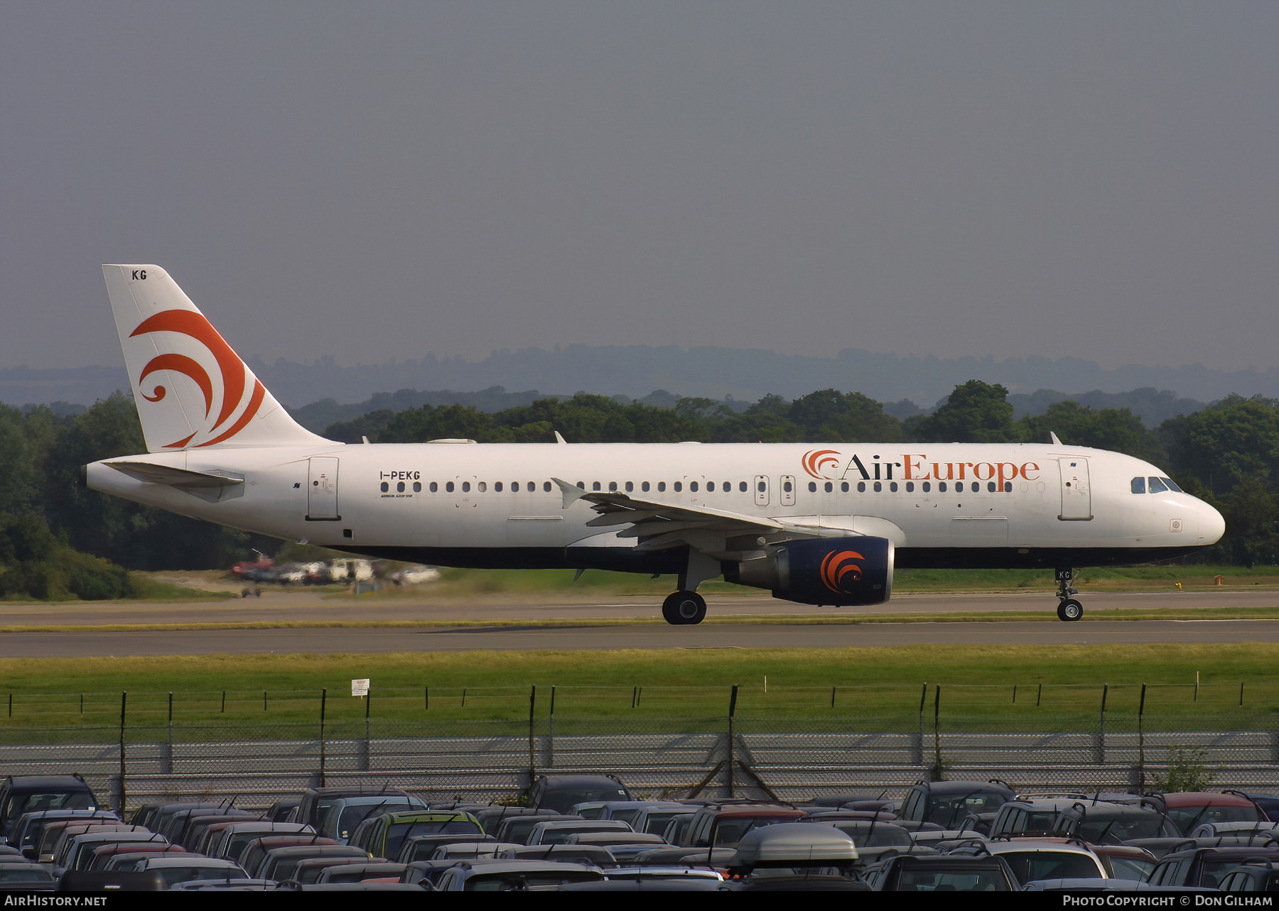 Aircraft Photo of I-PEKG | Airbus A320-214 | Air Europe | AirHistory.net #325633