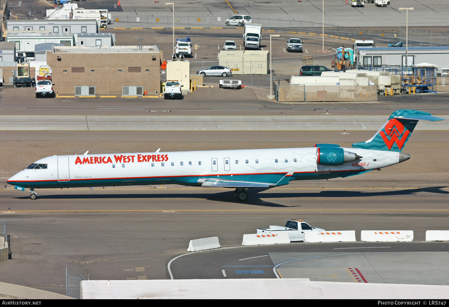 Aircraft Photo of N906FJ | Bombardier CRJ-900ER (CL-600-2D24) | America West Express | AirHistory.net #325680