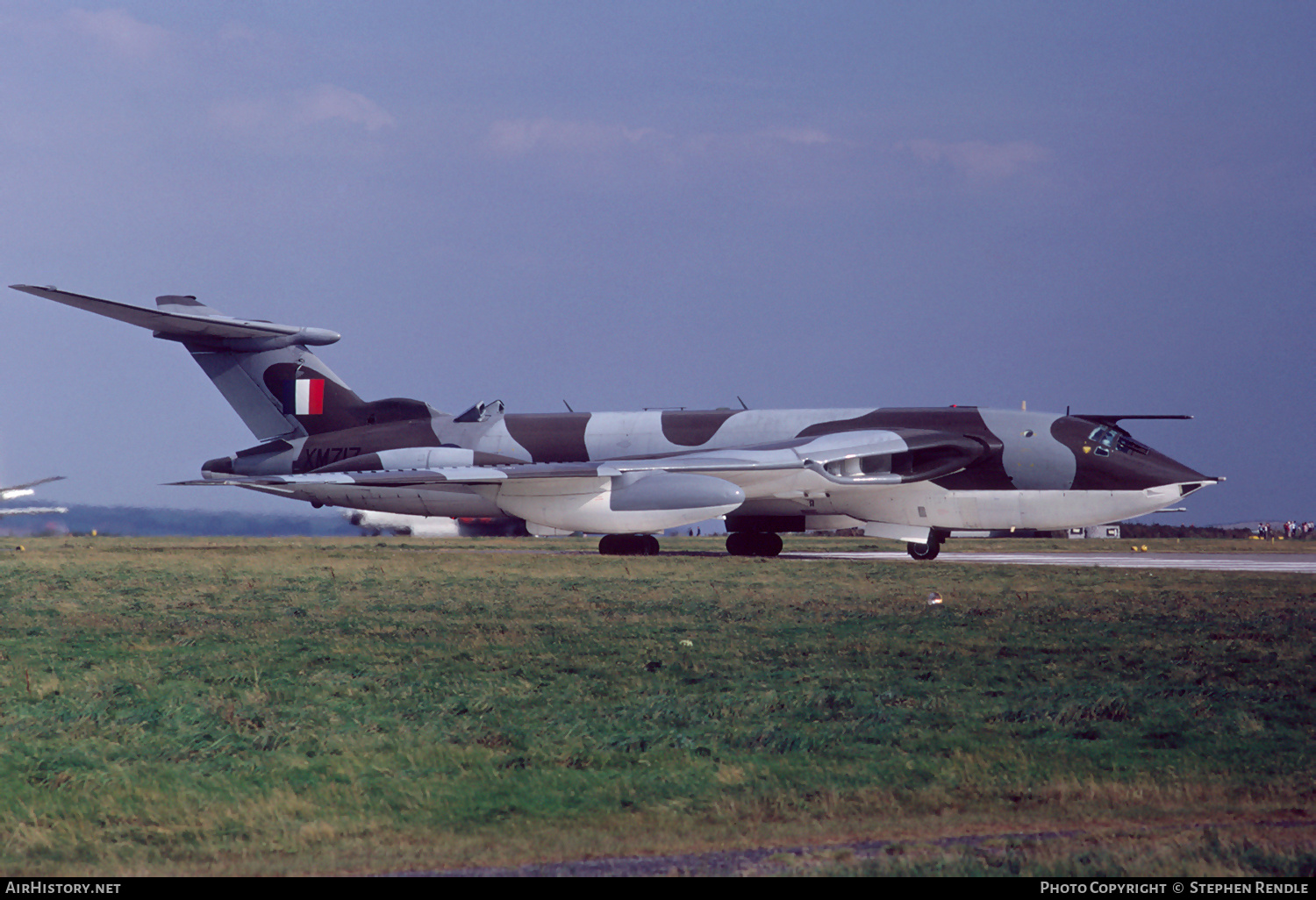 Aircraft Photo of XM717 | Handley Page HP-80 Victor B2 | UK - Air Force | AirHistory.net #325716