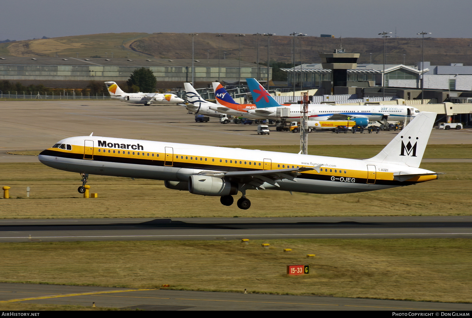 Aircraft Photo of G-OJEG | Airbus A321-231 | Monarch Airlines | AirHistory.net #325750