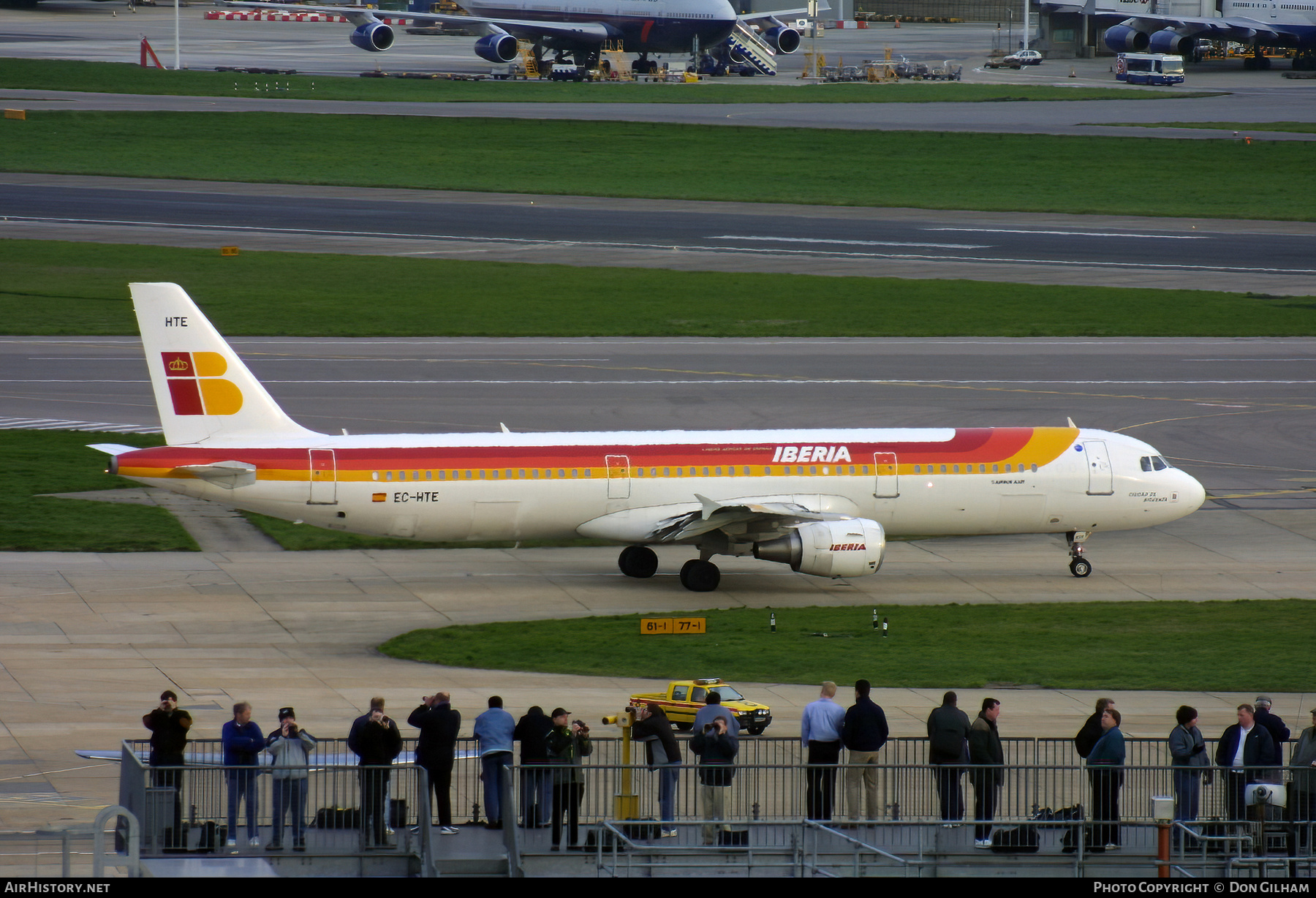 Aircraft Photo of EC-HTE | Airbus A321-211 | Iberia | AirHistory.net #325761