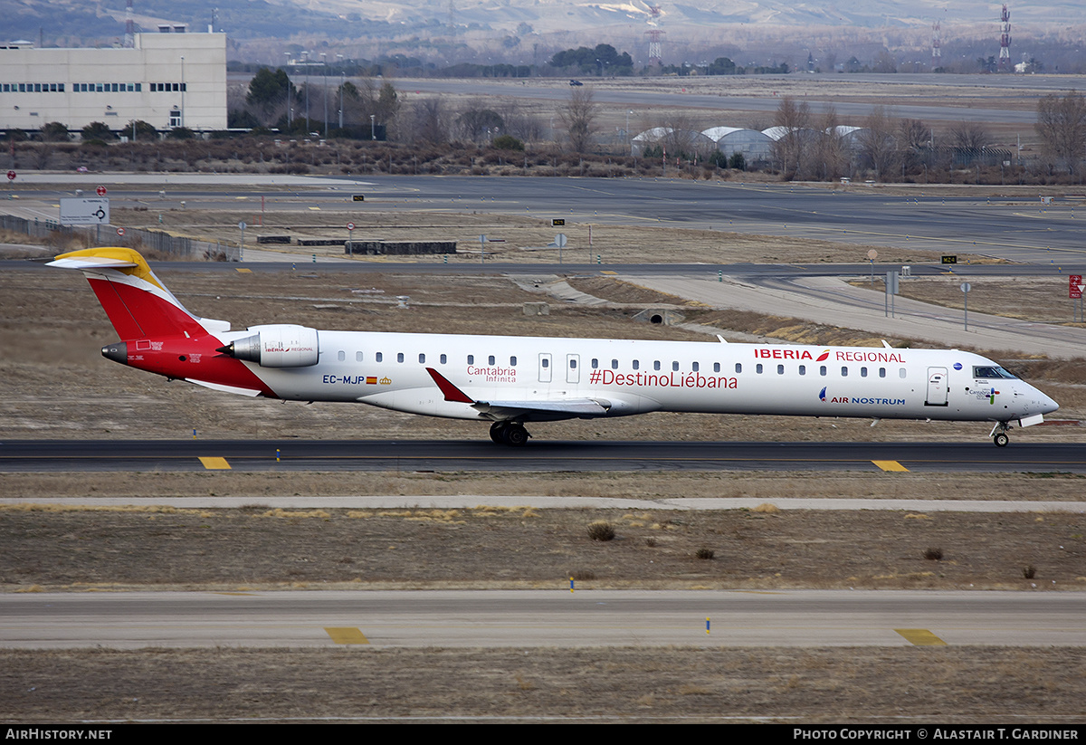Aircraft Photo of EC-MJP | Bombardier CRJ-1000ER NG (CL-600-2E25) | Iberia Regional | AirHistory.net #325770