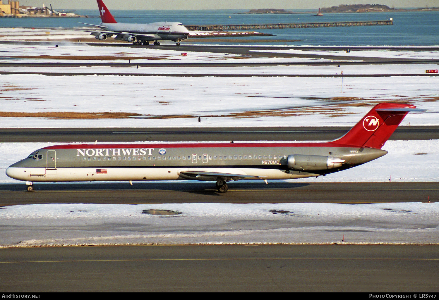 Aircraft Photo of N670MC | McDonnell Douglas DC-9-51 | Northwest Airlines | AirHistory.net #325844