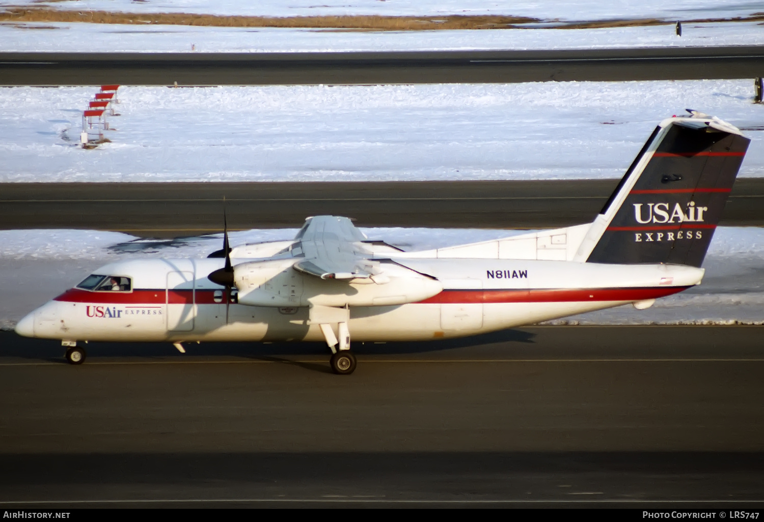 Aircraft Photo of N811AW | De Havilland Canada DHC-8-102 Dash 8 | USAir Express | AirHistory.net #325845